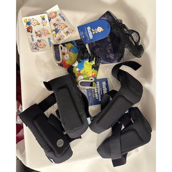 Simply Kids 2nd Gen Protective Gear Set For Kids - Gloves Elbow & Knee Pads Ages - Picture 4 of 10